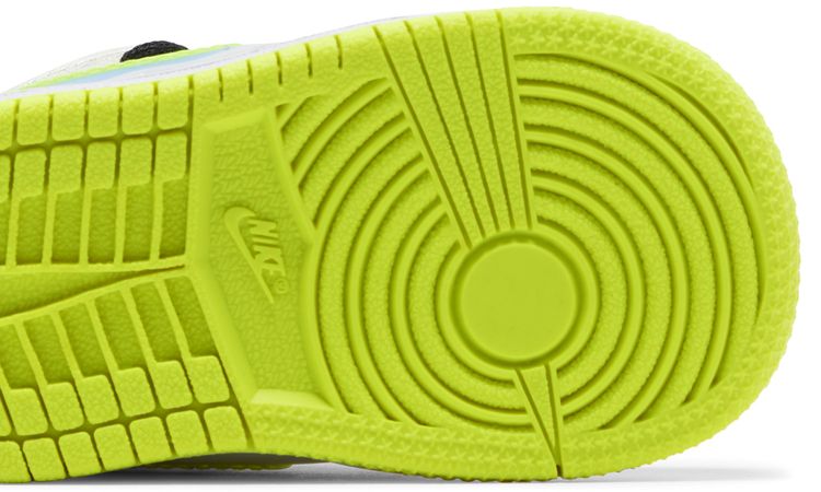 Air Jordan 1 Mid SE TD Warped Swoosh