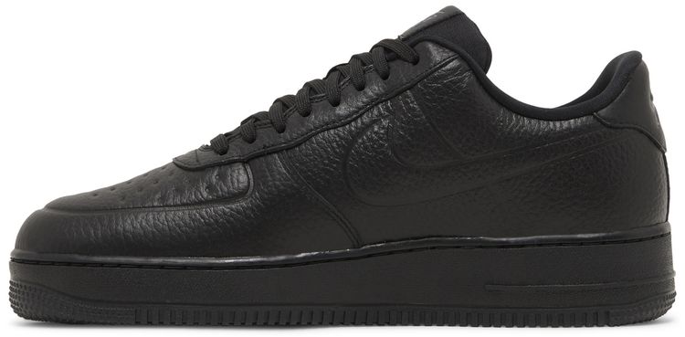 Nike Air Force 1 07 Pro Tech Triple Black