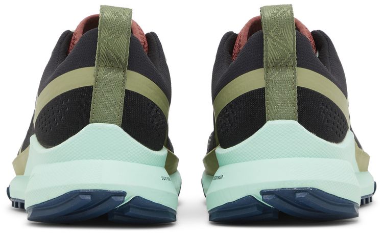 Nike Wmns React Pegasus Trail 4 Black Alligator Mint