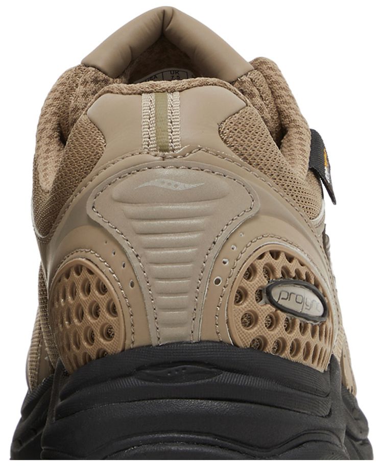 Saucony ProGrid Triumph 4 Gorpcore   Greige