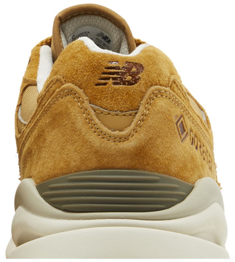 New Balance 5740 GORE TEX Workwear