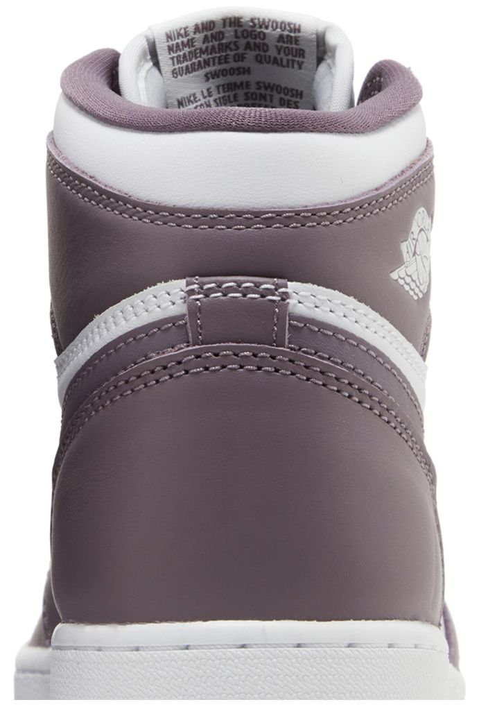 Air Jordan 1 Retro High OG GS Mauve