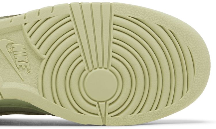 Nike Dunk Low Premium Oil Green