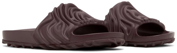 Salehe Bembury x Pollex Slide Huckle