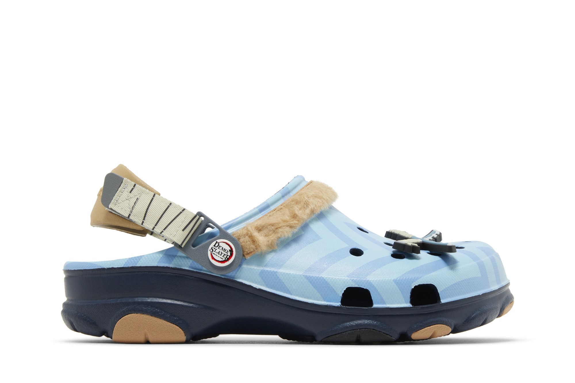国内配送 CROCS DEMON SLAYER INOSUKE CLOG MULTI Demon Slayer Inosuke All-Terrain Clog - Crocs