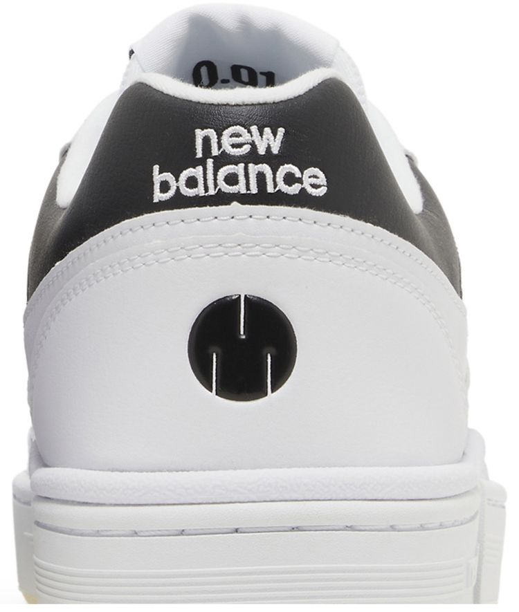 MSFTSrep x 001 White Black