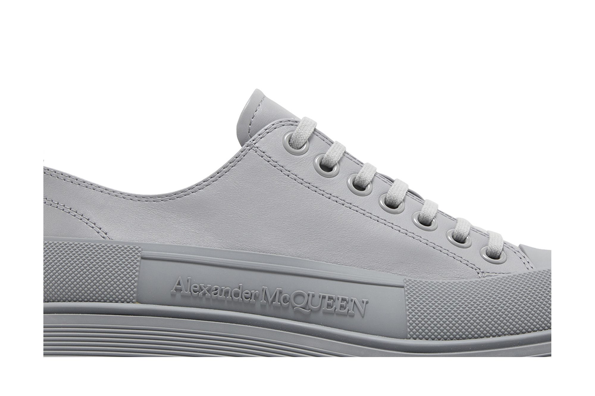 送料 関税込★Alexander mcqueen★TREAD SLICK LACE UP SNEAKERS Alexander McQueen Tread Slick Low Lace Up Black Men's