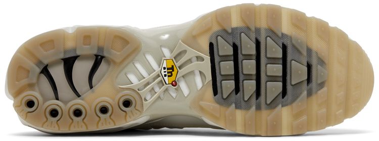 A Cold Wall x Nike Air Max Plus Platinum Tint