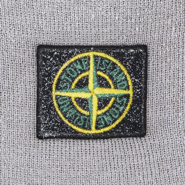 Supreme x Stone Island Reflective Beanie Grey