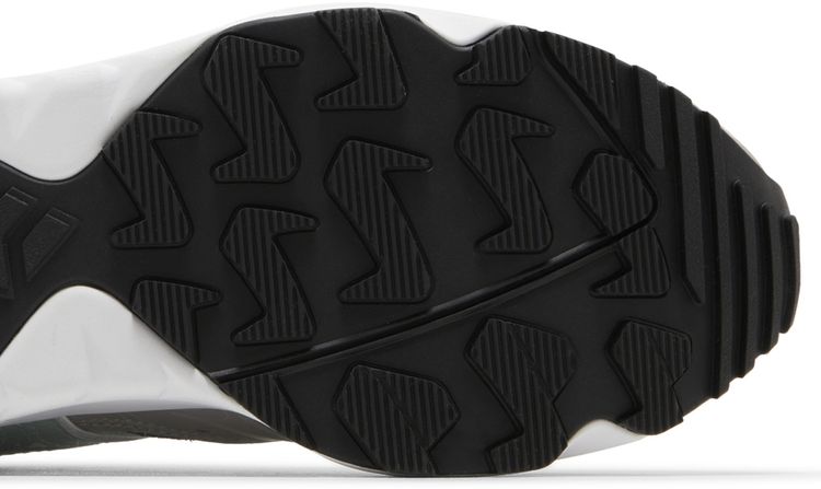 Hanon x Mizuno Contender Grampus Dolphin