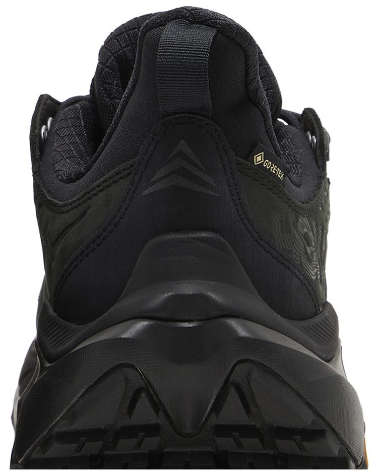 HOKA Kaha 2 Low GORE TEX Triple Black