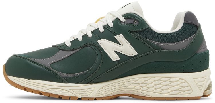 New Balance 2002R Vintage Leather Pack   Green