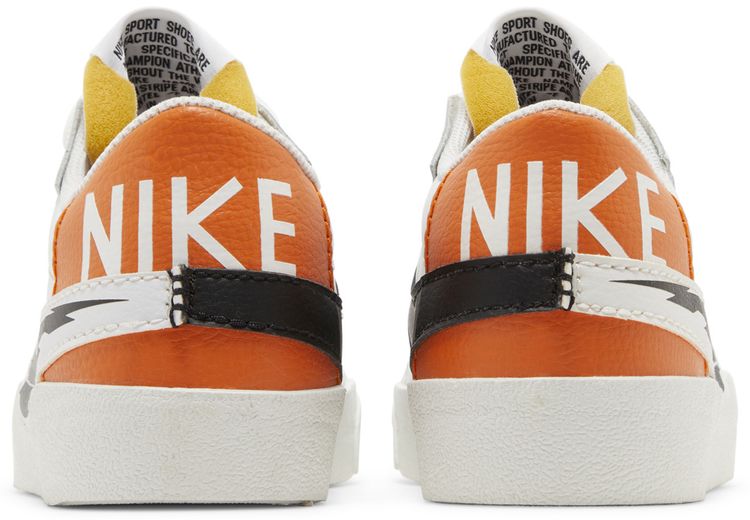 Nike Blazer Low 77 Jumbo Glitch Swoosh