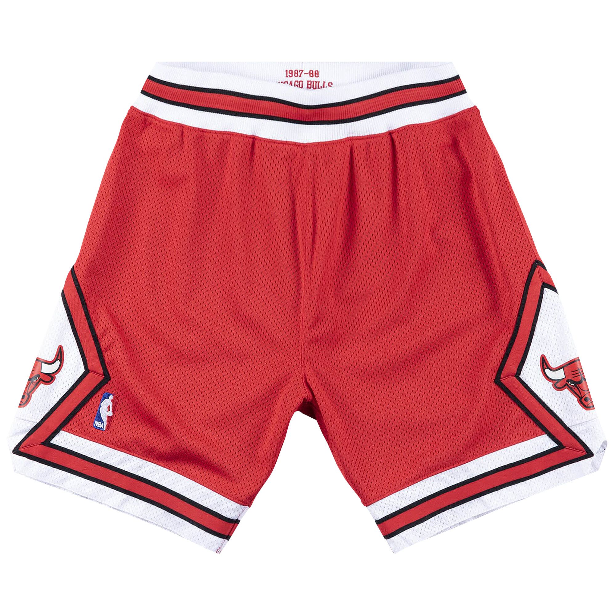 Mitchell and ness authentic bulls shorts 2025