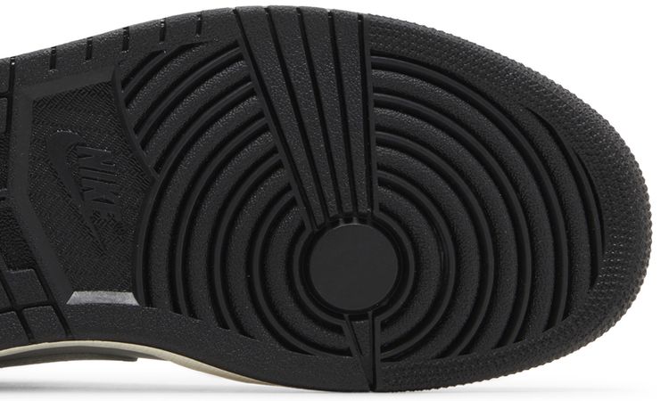 Wmns Air Jordan 1 Mid SE Black Chrome