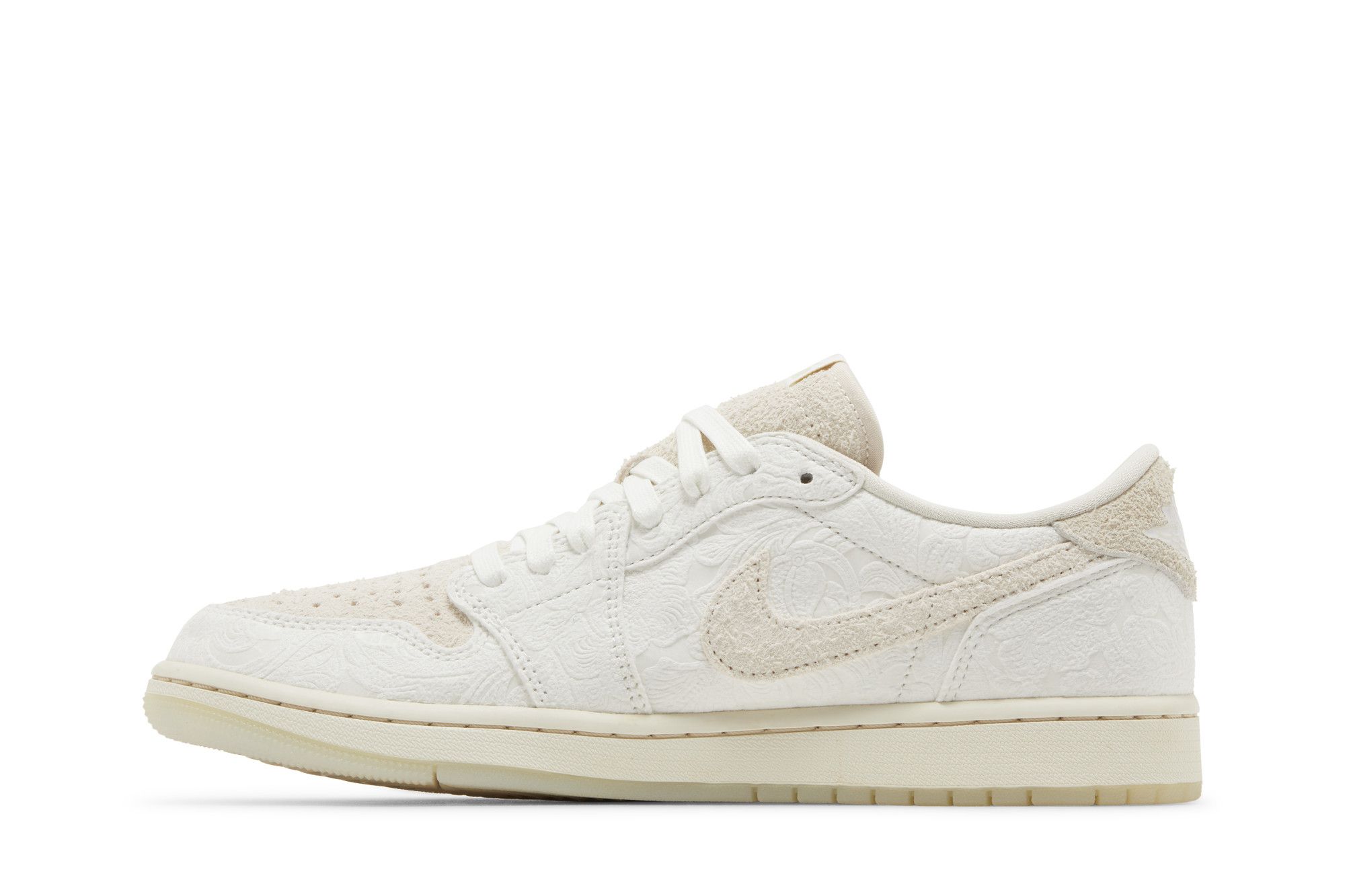 Chris paul jordan 1 shop
