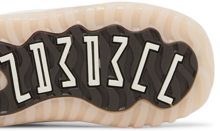 Air Jordan 11 Retro TD Neapolitan