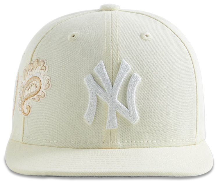 Kith & New Era For The New York Yankees Paisley 59Fifty Low Profile 'Sandrift'