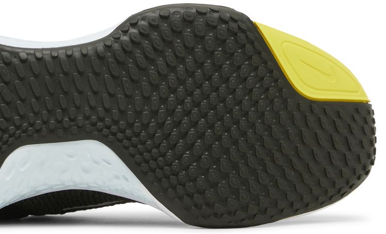 Nike ZoomX Invincible Run Flyknit 2 Rough Green