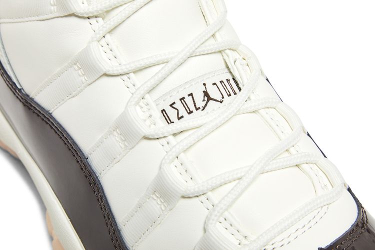 Buy Wmns Air Jordan 11 Retro 'Neapolitan' AR0715 101 GOAT