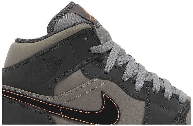 Air Jordan 1 Mid SE Night Stadium