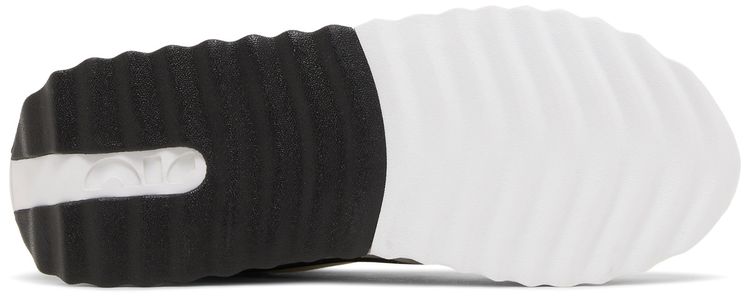 Nike Air Max Dawn SE Moving Company