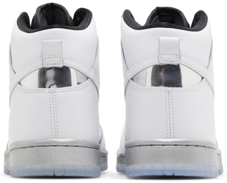 Nike Wmns Dunk High Chrome