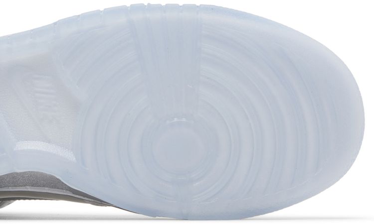 Nike Wmns Dunk High Chrome