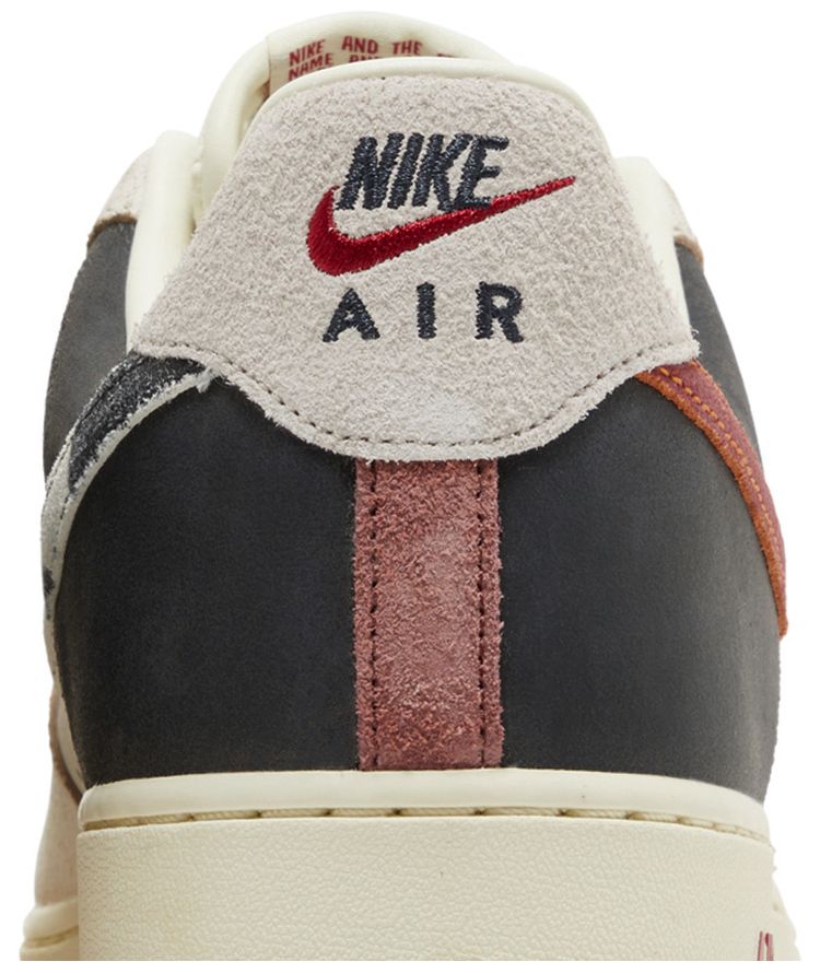 Nike Air Force 1 07 Premium Chicago Pack