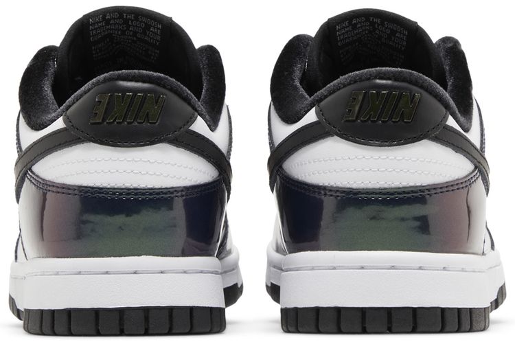 Nike Wmns Dunk Low SE Just Do It   Iridescent