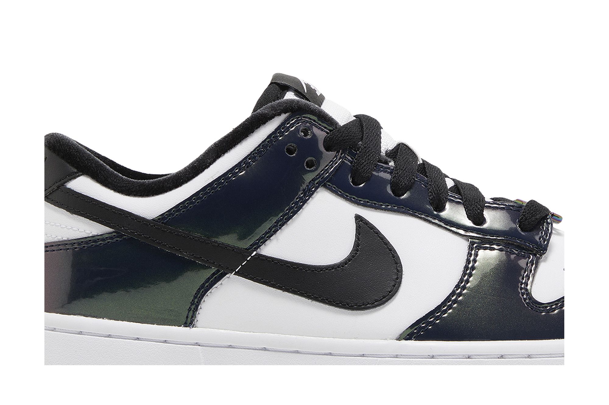 Size 5.0 Wmns Dunk Low SE 'Just Do It - Iridescent'