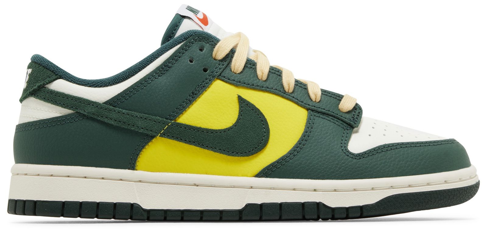 wmns dunk low green