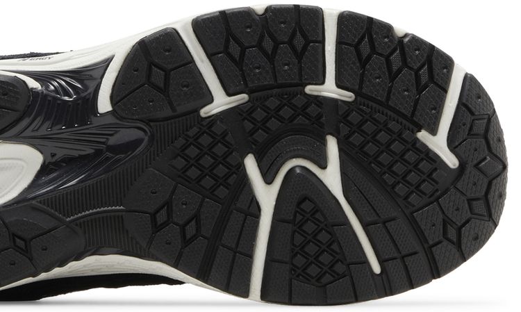 New Balance 2002R Big Kid Wide Black Phantom