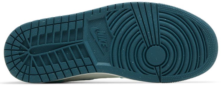 Wmns Air Jordan 1 Mid SE Bleached Turquoise