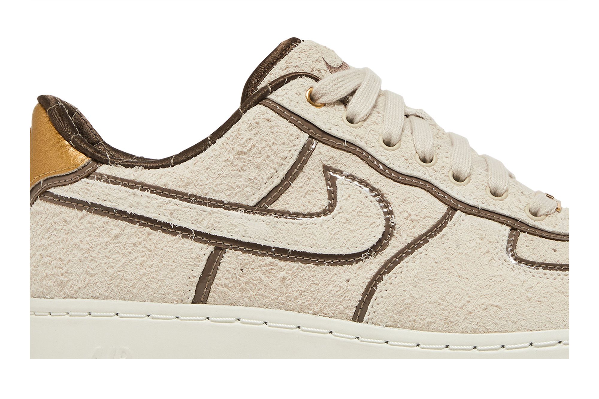 Buy Nike Division Street Air Force 1 '07 Luxe 'University of