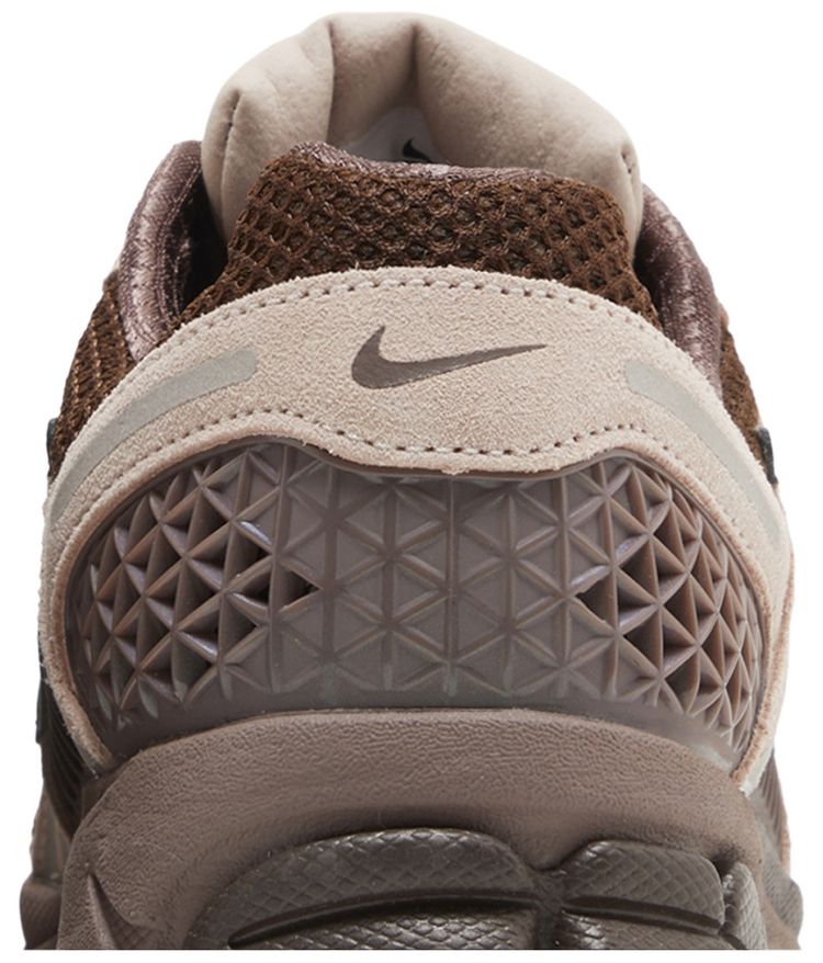 Wmns Air Zoom Vomero 5 Plum Eclipse