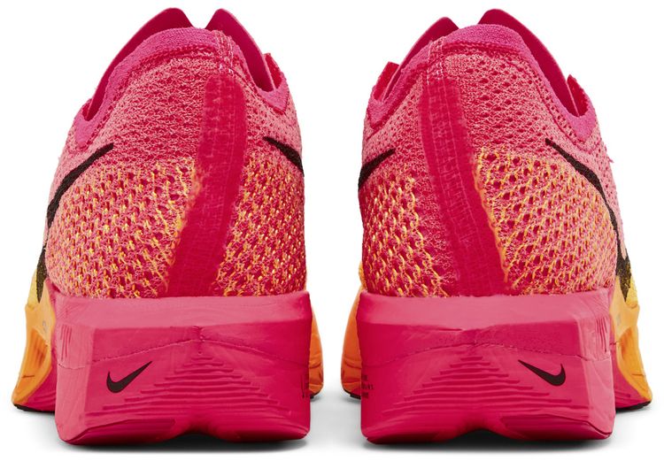 Nike Wmns ZoomX VaporFly Next 3 Hyper Pink