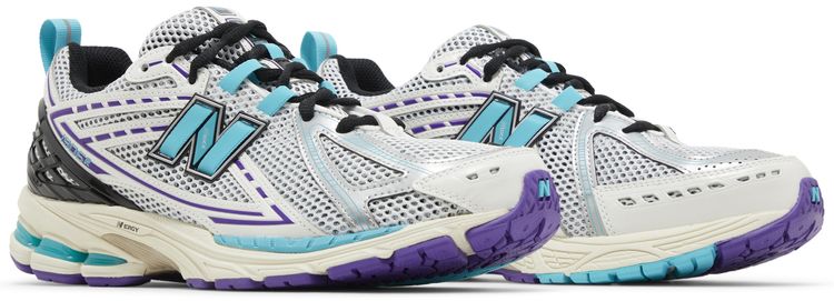 New Balance 1906R Hornets