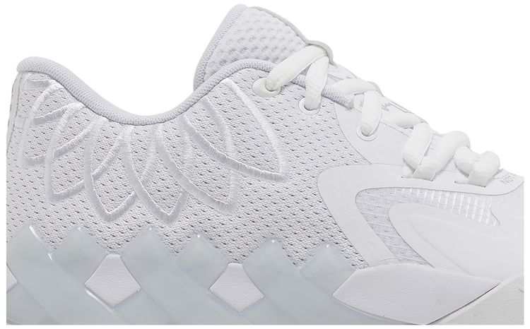 Puma MB01 Lo Jr Team Colors   Triple White