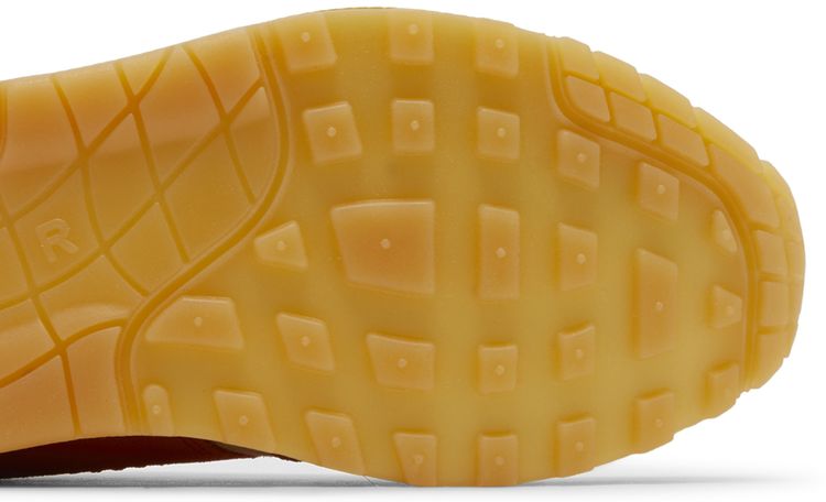 Nike Wmns Air Max 1 Somos Familia