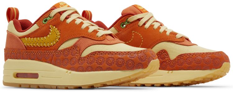 Nike Wmns Air Max 1 Somos Familia