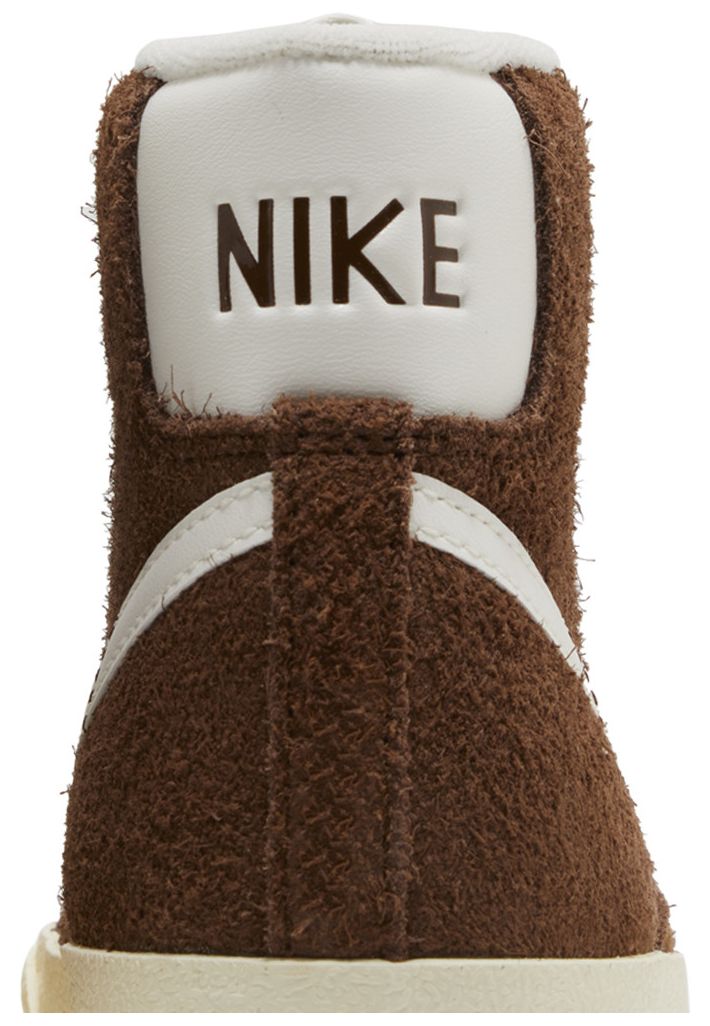 Nike Wmns Blazer Mid 77 Vintage Cacao Wow