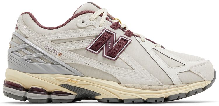 New Balance 1906R White Burgundy