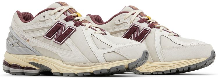 New Balance 1906R White Burgundy