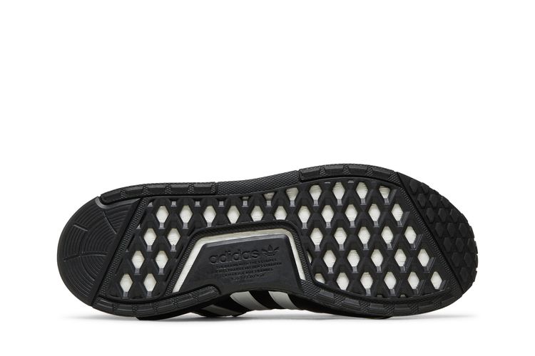adidas gazelle silver green womens adidas Originals Men's NMD_R1 Shoes, Size 8, Black/Clay main image 0