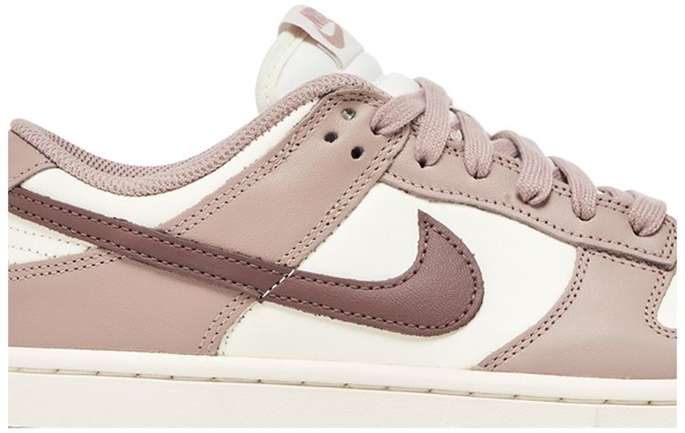 Nike Wmns Dunk Low Diffused Taupe