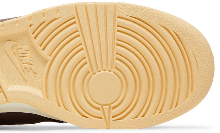 Nike Wmns Dunk High Plum Eclipse