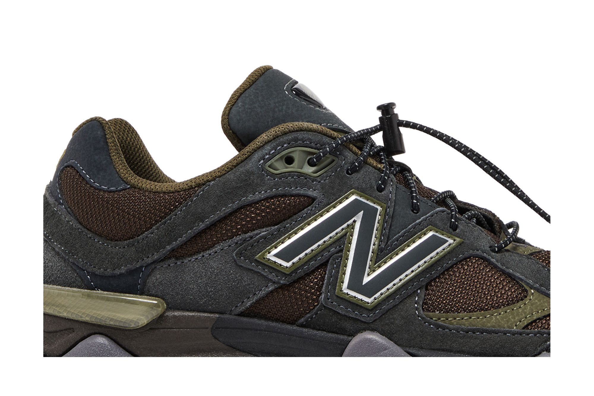 Size 10.0 9060 'Blacktop Dark Moss'