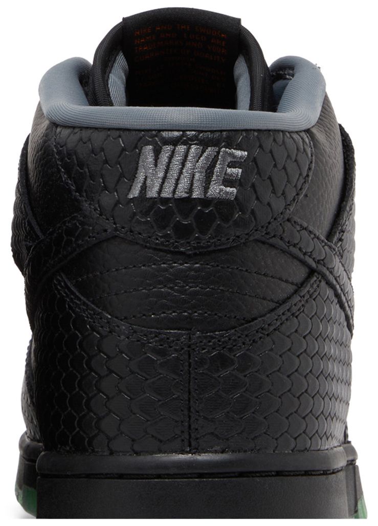 Nike Dunk Mid Premium Halloween   Headless Horseman