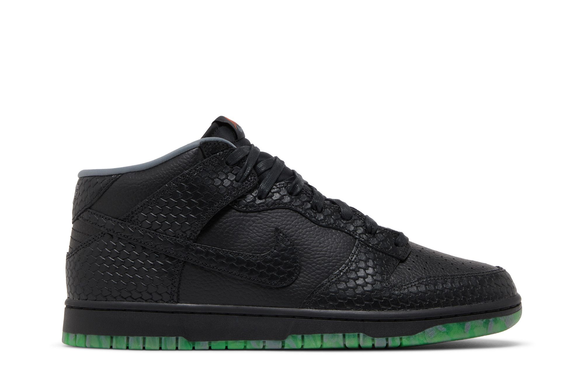 Nike dunk deals mid premium sb